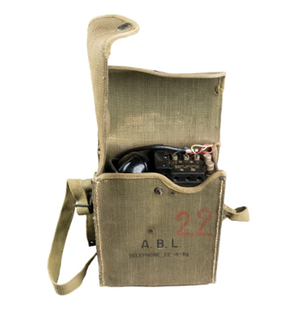 U.S. ARMED FORCES EE8 Field Phone w/OD Case 192.22 PicClick