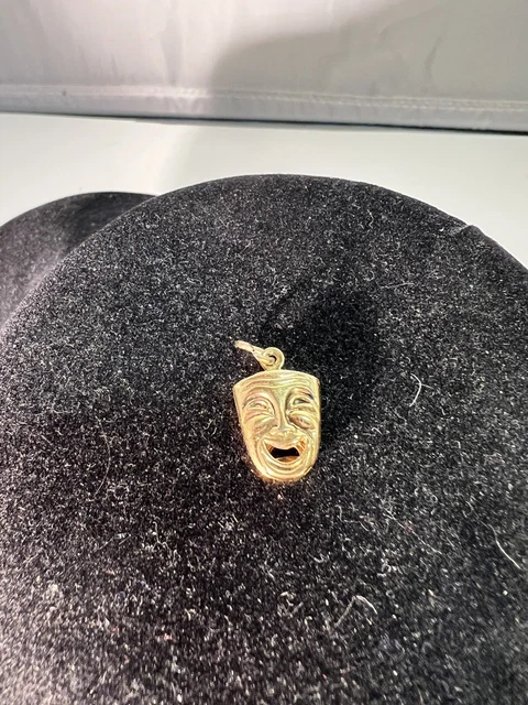 Vintage Gold Tone Theater Drama Comedy Tragedy Mask Charm Pendant For Necklace Vintage Gold Tone Theater Drama Comedy Tragedy Mask Charm Pendant For Necklace