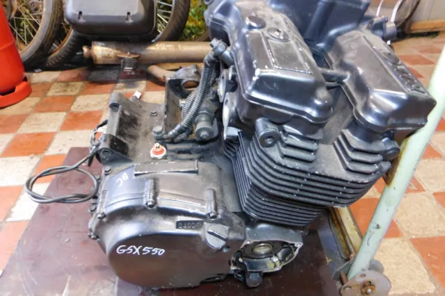 Suzuki GSX 550 ES GN71D Motor Engine ohne Anbauteile 49453KM