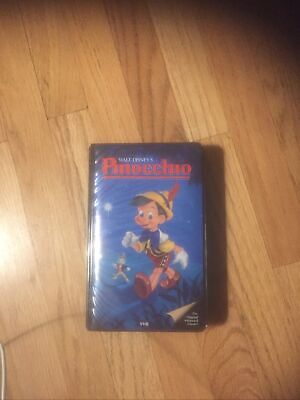 Walt Disney’s Pinocchio (VHS, 1985) BLACK DIAMOND CLASSICS PADDED CLAMSHELL Orig
