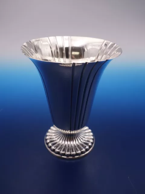 Vintage sterling silver trumpet vase 18th century by reed and barton #901