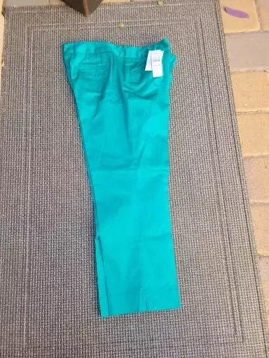 NWT LAUNDRY by SHELLI SEGAL  Women's GREEN PANTS SZ 10