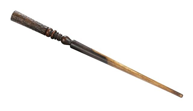 ANIMALES FANTÁSTICOS: LOS secretos de dumbledore varita mágica ...
