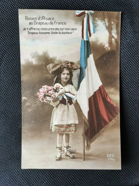 Cpa Fantaisie, Photo d'art, Petite fille en hiver et panier de cadeaux