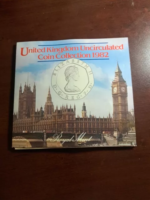 1982 United Kingdom Brilliant Uncirculated Coin Collection in Album