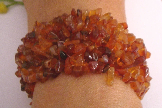Favoloso Bracciale Elastico In Quarzo Corniola Nauturale - N U O V O