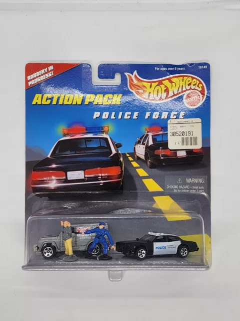 Hot Wheels Action Pack Police Force Diecast Set Scale 1:64