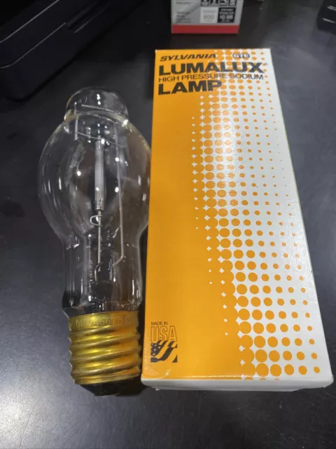 12 Pack —NEW SYLVANIA 50WATT LUMALUX S68 LU50 67510-1. -w1