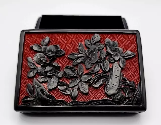Vintage Asian Chinese Carved Black and Red Cinnabar Lacquer Floral Trinket Box