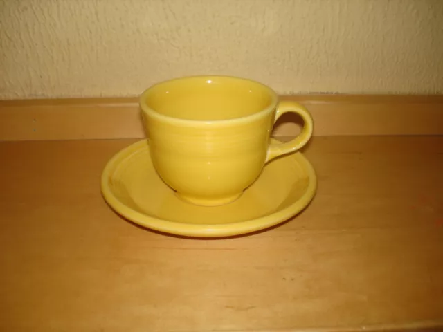 Fiestaware Vintage Cup And Saucer Yellow No Chips Or Cracks Very Nice!