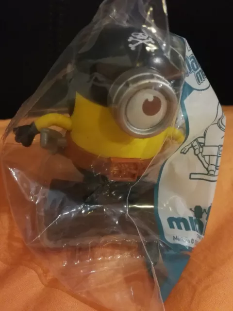 Mcdonalds Minions 2015 Happy Meal Toy - Flipping Pirate Minion - Despicable Me