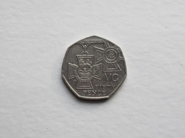 Moneta Aquatics Da 50 Pence Del Regno Unito: Oggi Vale Un Bel Gruzzolo - Foto 8
