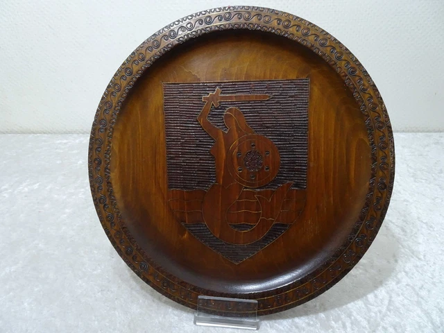 Assiette Murale Vintage SIC 3D En Résine Imitation Bois Sculpté - Thème Famille
