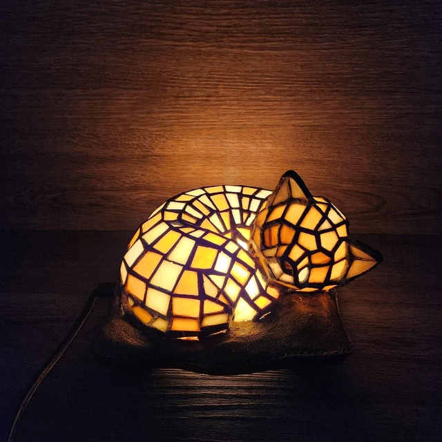 Tiffany sleeping cat lamp deals
