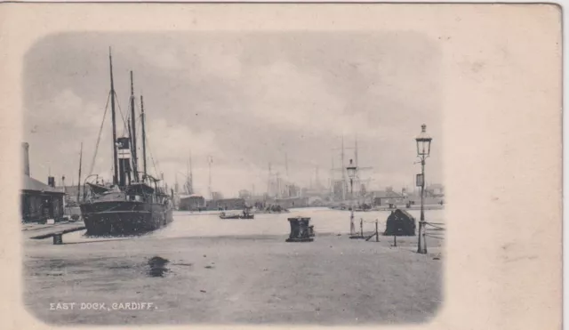 Pre 1910 Postcard of shipping at  THE DOCKS CARDIFF GLAMORGAN WALES