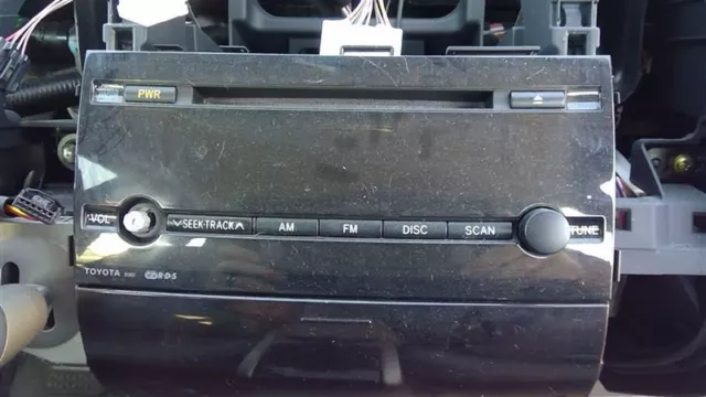 Audio Equipment Radio CD Player 6 Disc Fits 04-05 PRIUS 68954