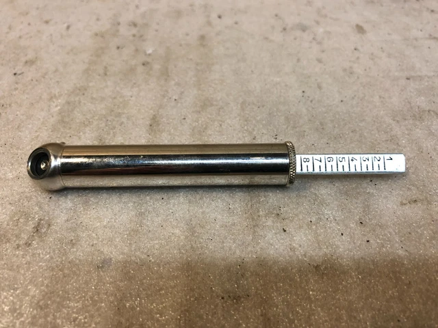 Boite à Outils En Métal à Fixation De Selle Pour Mobylette Ou Moto Motobecane 86969097