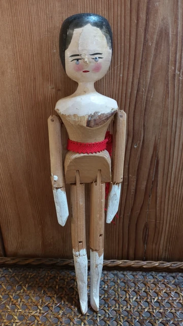 POUPÉE ANCIENNE ALLEMANDE tête en biscuit marquée S et H 50006/0 EUR
