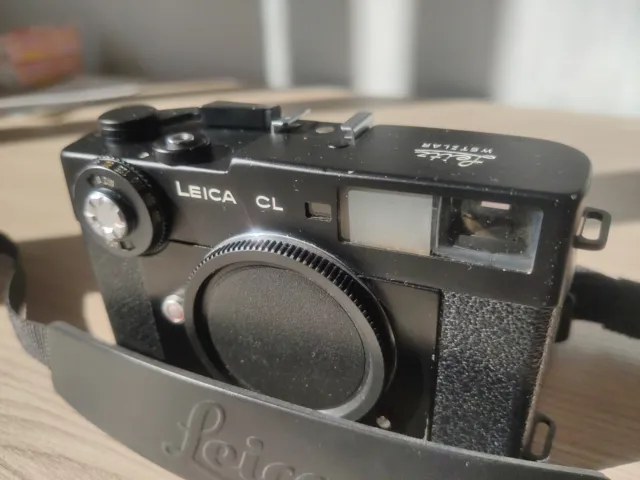 Leica CL M mount 35mm Vintage Rangefinder Film Camera 2