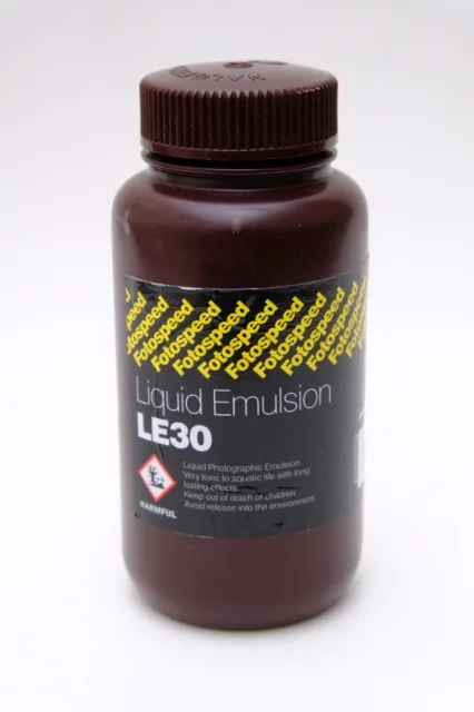 Emulsión líquida Photospeed LE30 250 ml, caducada en noviembre de 2019.