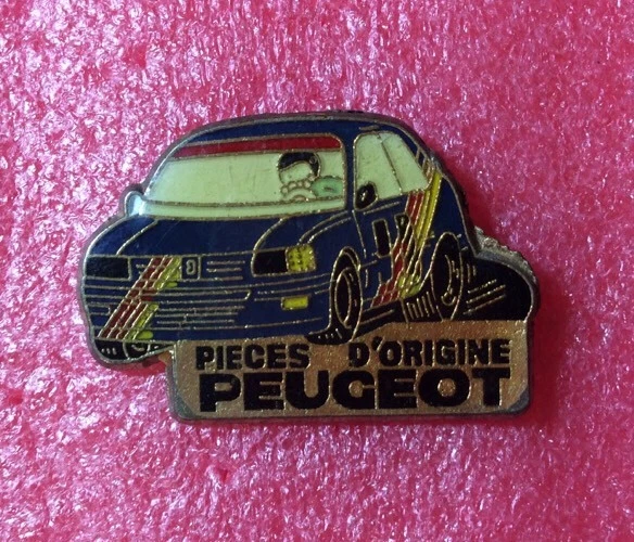 PIN'S LAPEL PIN'S vintage Voiture PEUGEOT 404 coupé HELIUM doré EUR 4,50 - FR