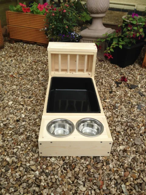 Rabbit Hay Feeder 3 in 1 Hay & Food bowls with Litter tray