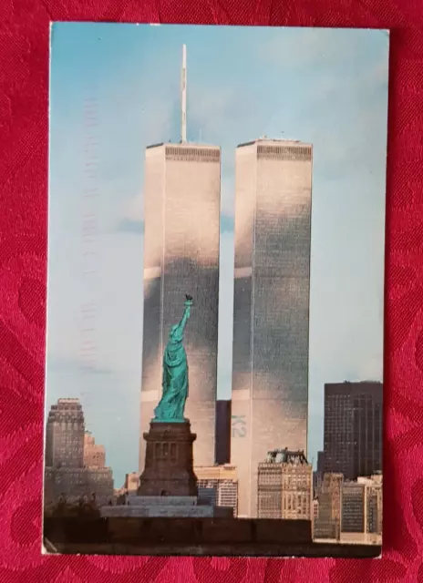 Postkarte, NY Statue of Liberty & World Trade Center, Stempel Quins NY 1993