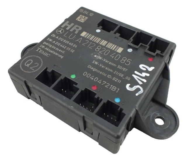 Feu Arrière Gauche (côté Conducteur) Pour Mercedes E350 (2014-2016) - LED - État Occasion Bon - Réf. 212-906-13-03