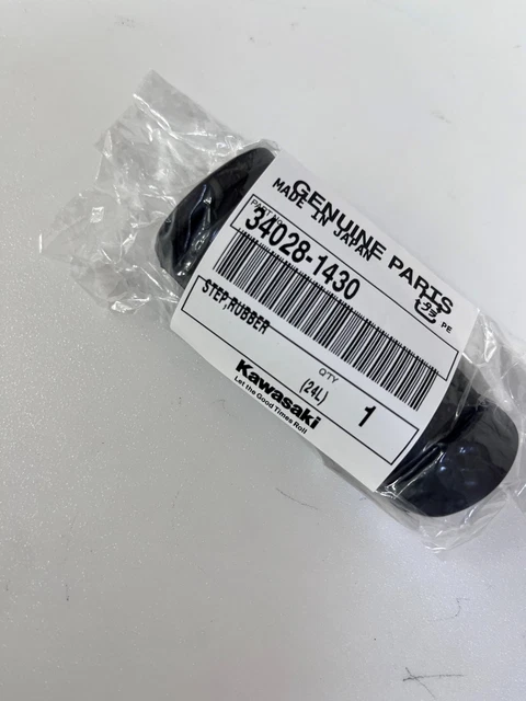 れれれです。 OEM GENUINE KAWASAKI Zx10R Zx9R Zx6 Z1000 Z750 Eng Front Sprocket