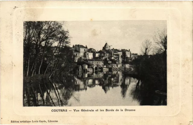 CPA COUTRAS Panorama et les Bords de la Dronne (982602)