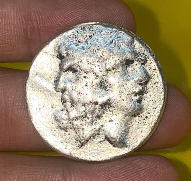 Unresearched Very Rare Ancient Roman Two Face's Old And Young Coin