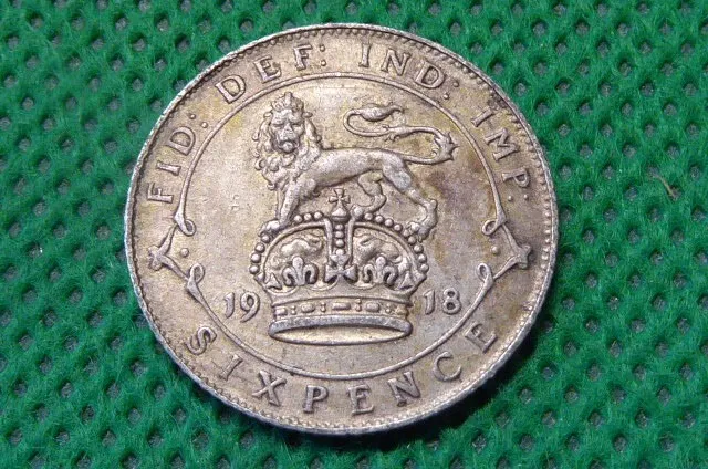 George V , Silver Sixpence , 1918  (T922)