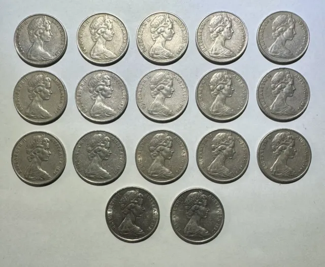 1966 - 1982 20 cent circulated coin set. Collectible Condition. (17 Coins.)