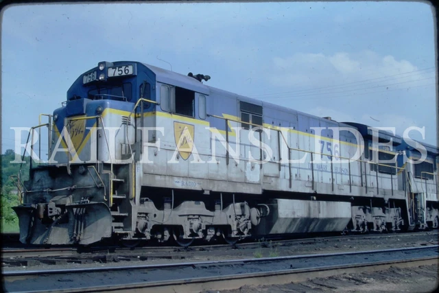 Original train slide D&H Delaware & Hudson locomotive  756, 1982