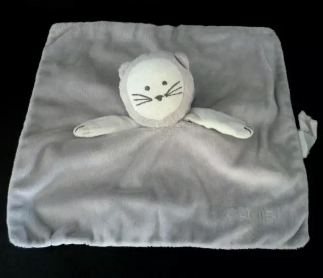 F12. DOUDOU PLAT OBAIBI OKAIDI CHAT GRIS BLANC dessous rayé argenté , carré  TBE