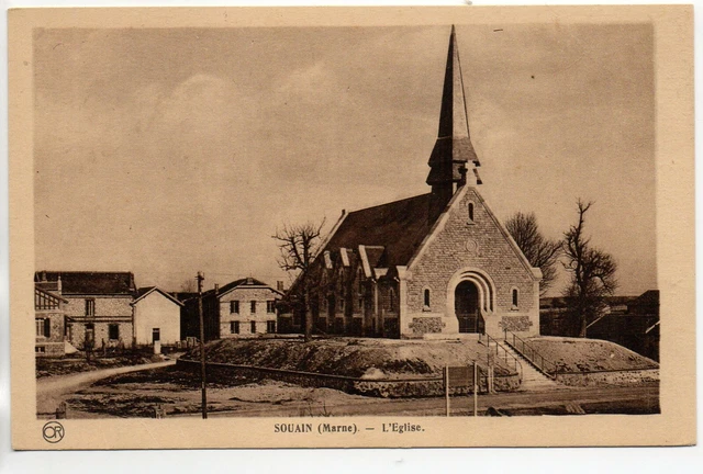 SOUAIN - Marne - CPA 51 - village l'église