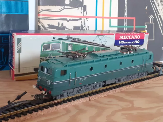 HORNBY MECCANO Ho" - Locomotive  électrique type CC 7121 , de la SNCF réf 6372