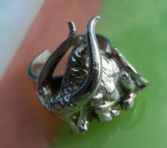 Unusual Solid 925 Cast Silver Ox / Bison / Gnu Biker Ring In Vgc - Jewellery