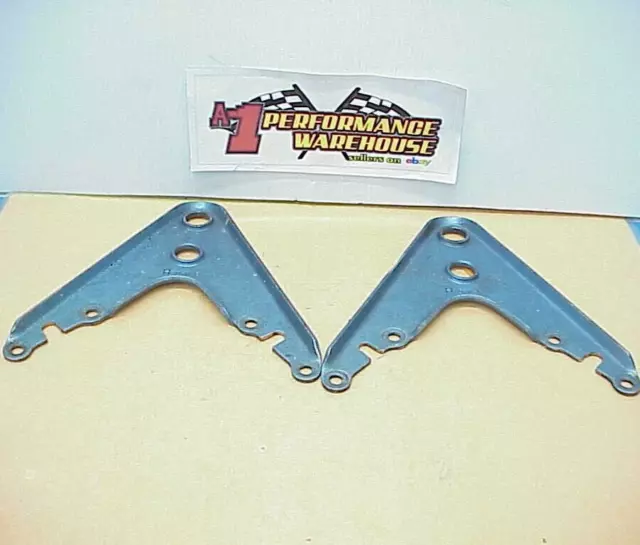 2 Howe Blue Aluminum Quick Change Rear End Pull Bar / Torque Link Brackets