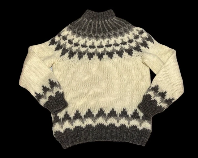 RARE Vintage Hilda Ltd. Turtleneck Sweater from Iceland 100% Wool Mens Large