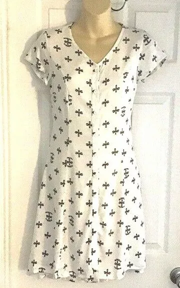 Junk Food Womens Dress Size XS Rock Blondie Camp Funtime White Lightweight New