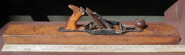 STANLEY RULE & MEASURE CO. Large 28" Wood Block Plane #33 To Restore or Display