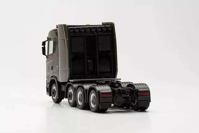 Herpa Minitanks Scania CS 20 ND Schwerlastzugmaschine „Bundeswehr“ 746939 1:87