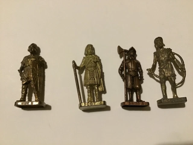 SOLDATINI IN PLASTICA Action Figures Soldatino Set di Modelli Giocattoli di EUR 11,61 - IT