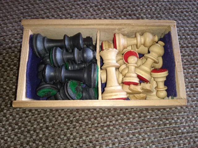 vintage chess set with original box very good condition for age