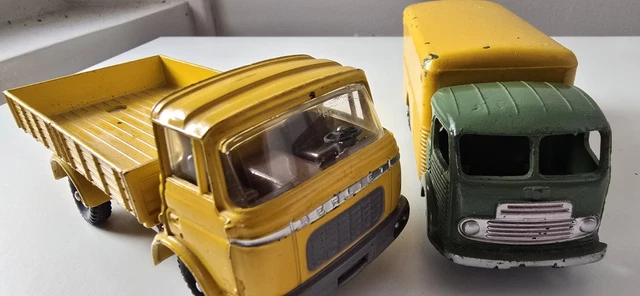 BOURBON BERLIET GAK BRASSEUR DUMESNIL en PLASTIQUE 1/43 NEUF. 1960-65 EUR 75,00 - FR