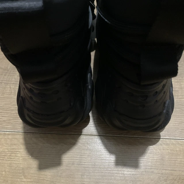 CROCS ECHO BOOTS Black Unisex UK Size 9 Insulated NEW EU 4344 RRP £115