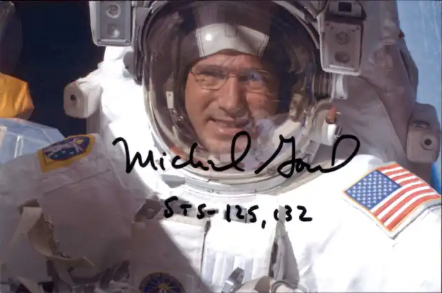 Michael T Good Signed 4x6 Photo NASA Astronaut Space Shuttle Atlantis ISS Auto