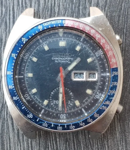 L'orologio cronografo automatico Seiko Pogue da uomo con progetto vintage è...