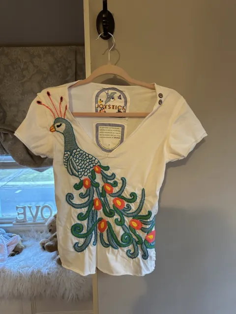 Joystick/Johnny Was embroidered peacock T-shirt S
